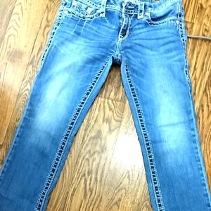 Rock revival size 28